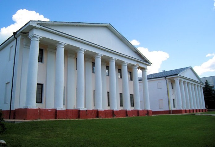 Псарни подмосковной усадьбы Марфино