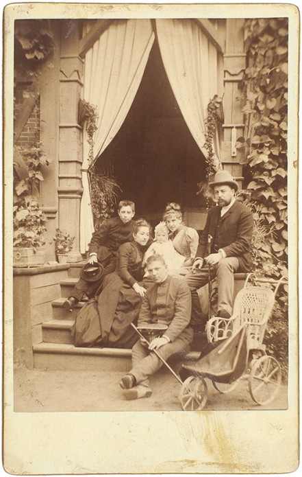 Федор Шехтель с&nbsp;семьей, 1889