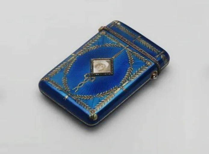 Портсигар работы Фаберже. Музеи Московского Кремля
